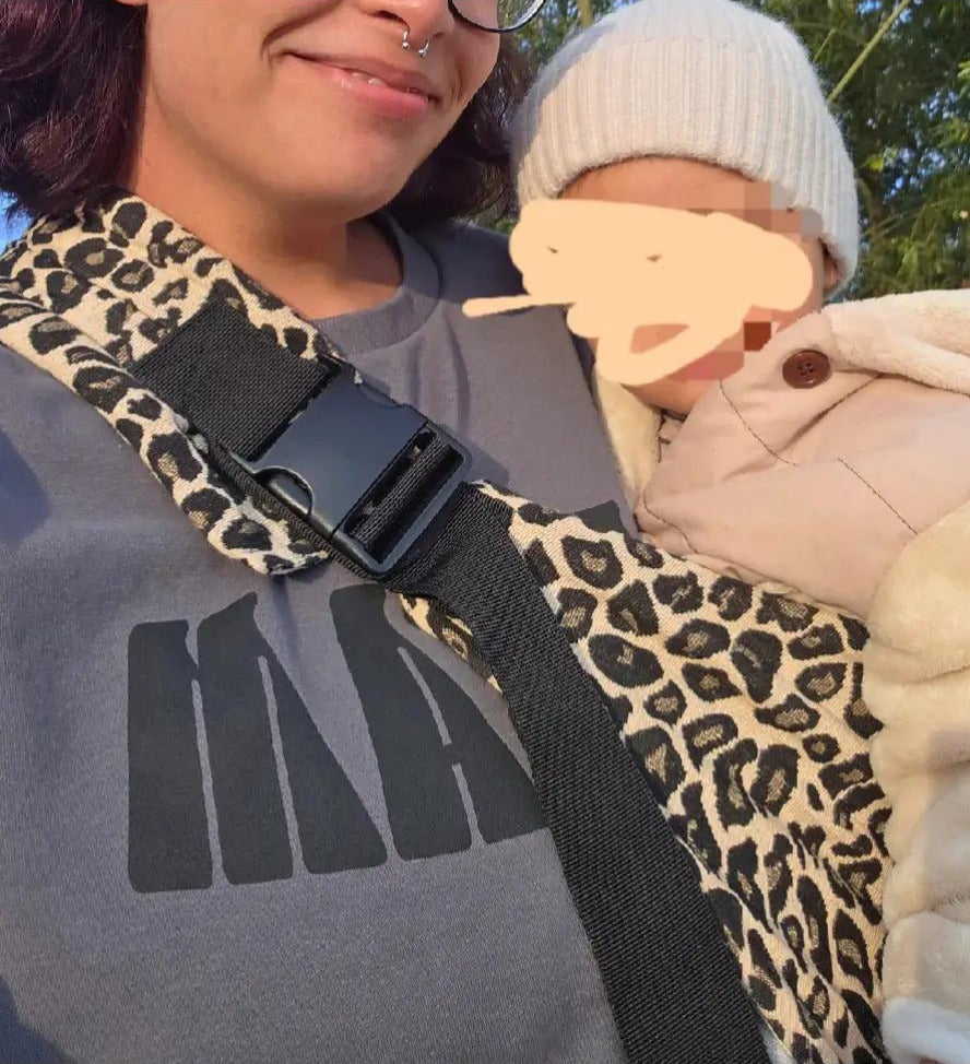 Porte-bébé hanche bandoulière – Mains libres, bébé apaisé | NovalyaBaby